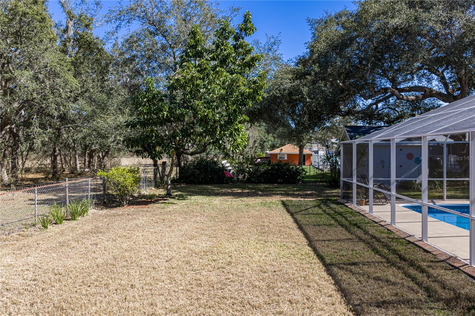 COUNTRY OAKS ESTATES - Residential