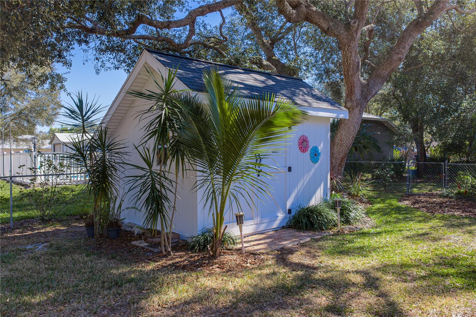 COUNTRY OAKS ESTATES - Residential