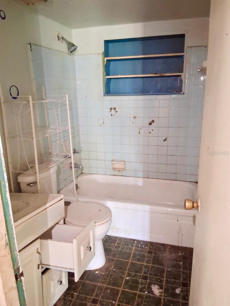 WEDGEWOOD 1ST ADD - Residential