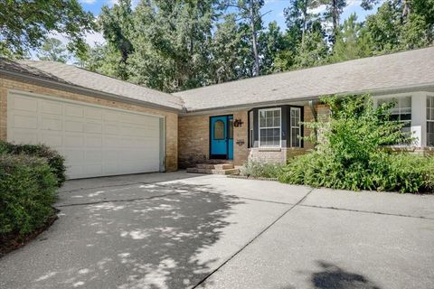 Photo of 2902 NW 104th Court #B, Gainesville, FL 32606 (MLS # GC532922)