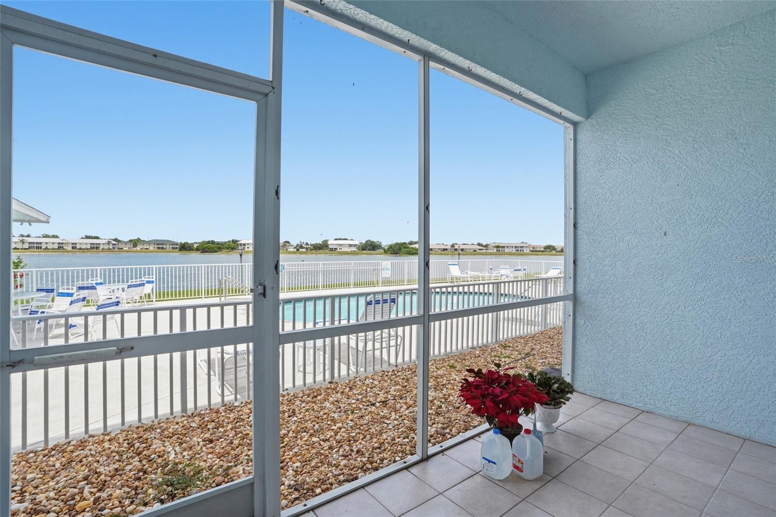 LAKES EDGE AT DEEP CREEK BLDG 02 - Residential