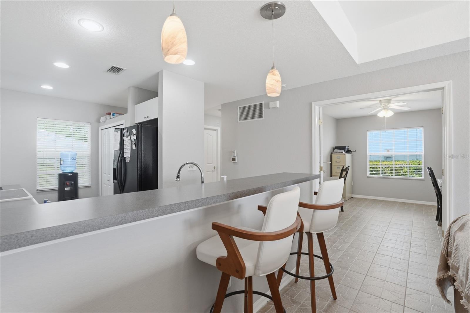 LAKES EDGE AT DEEP CREEK BLDG 02 - Residential