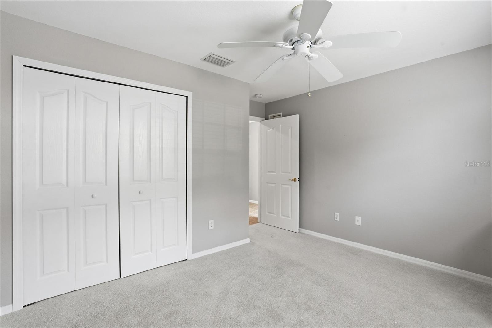 LAKES EDGE AT DEEP CREEK BLDG 02 - Residential