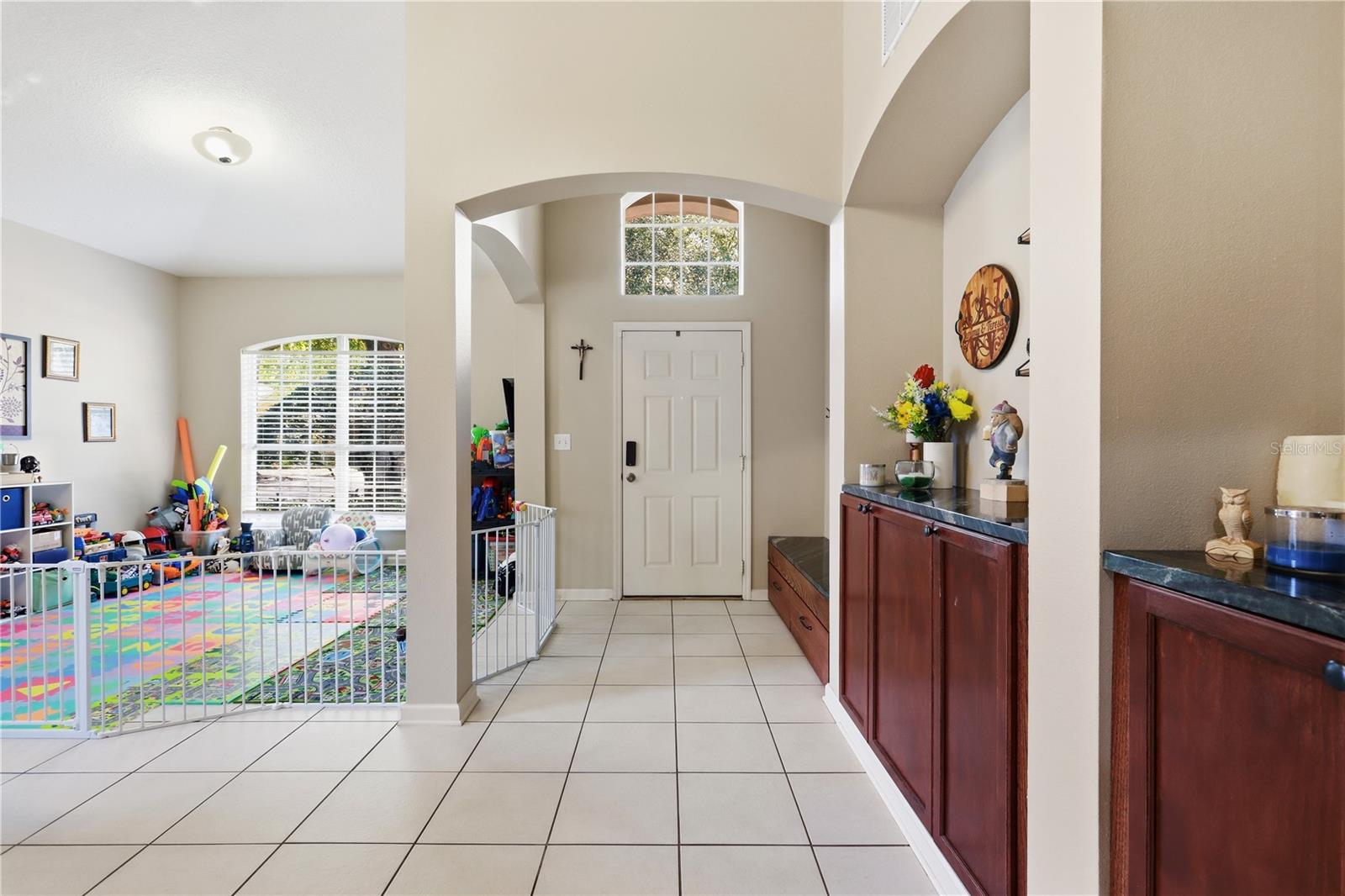 423 VICTORIA HILLS DRIVE