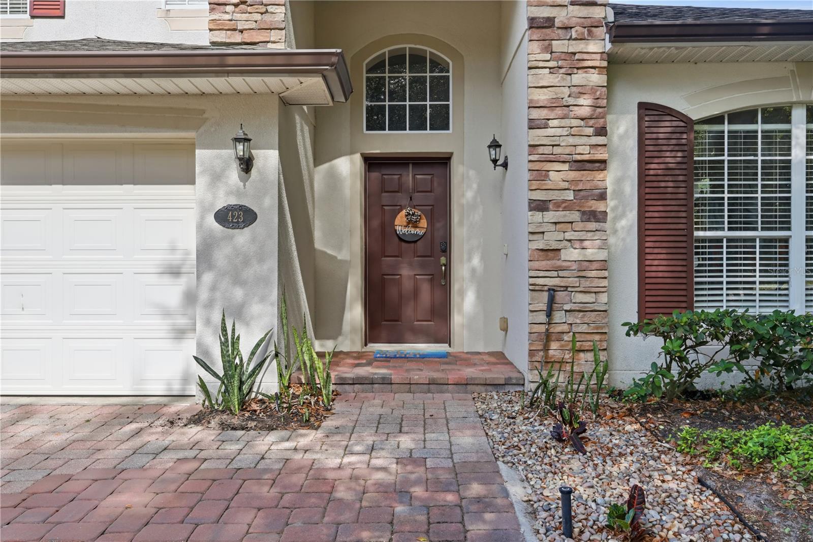 423 VICTORIA HILLS DRIVE