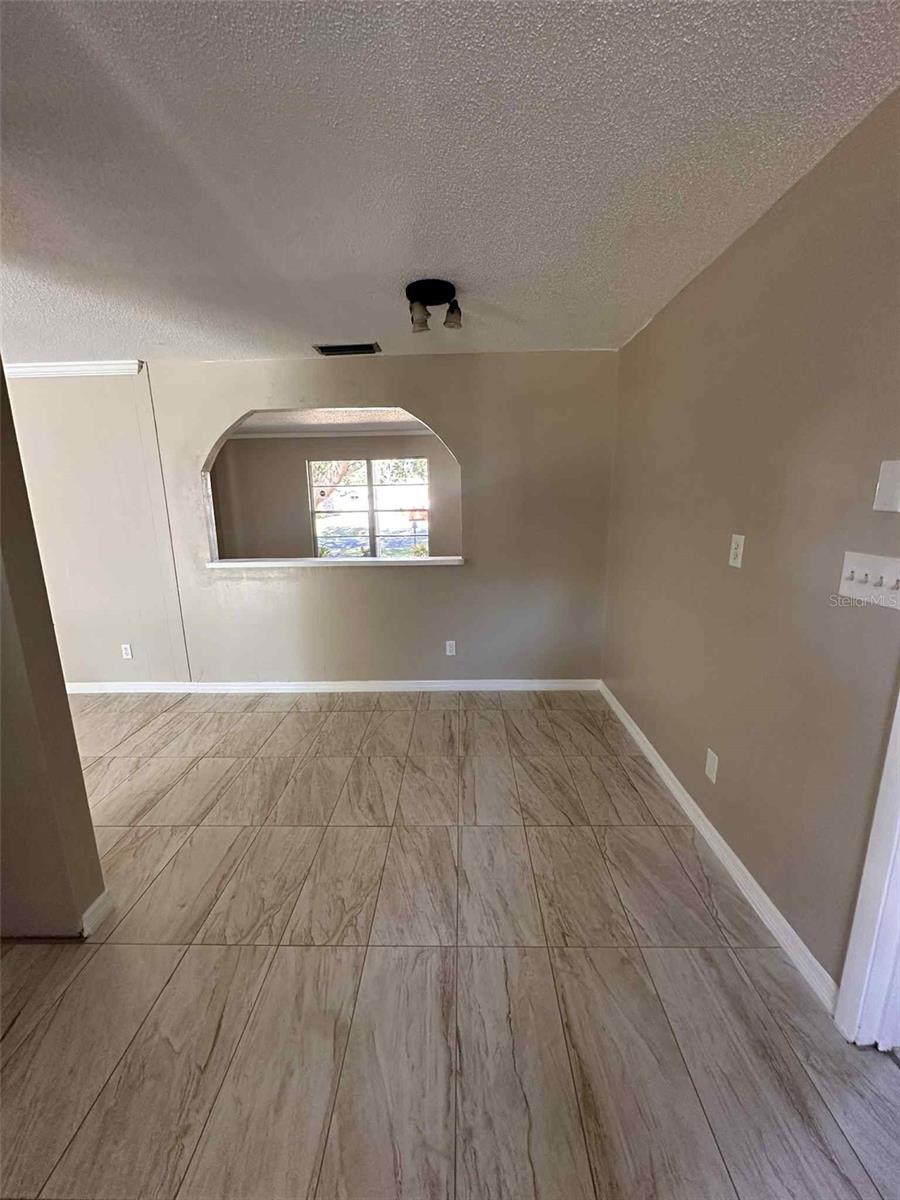 COUNTRY VILLAGE - Residential