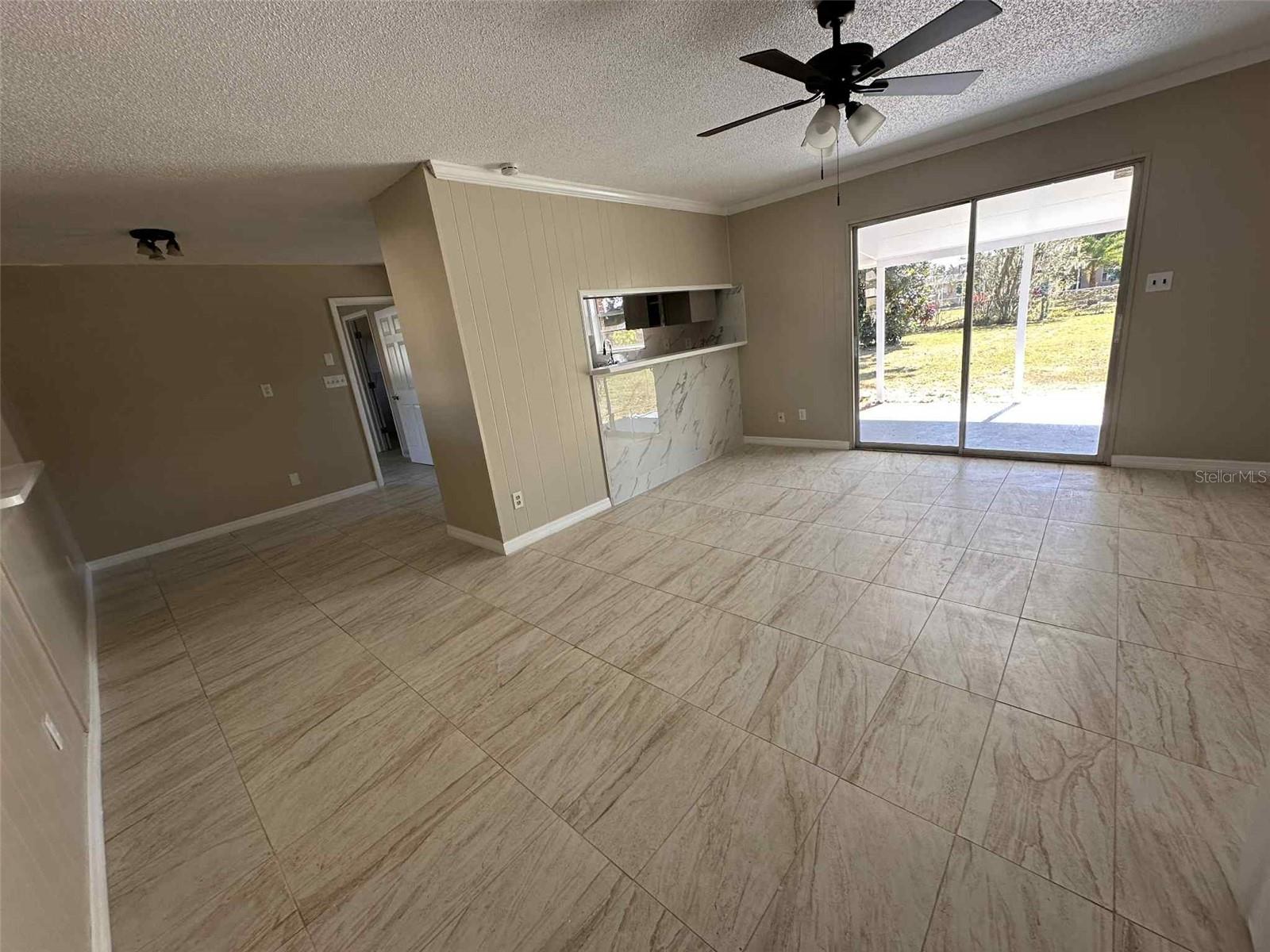 COUNTRY VILLAGE - Residential