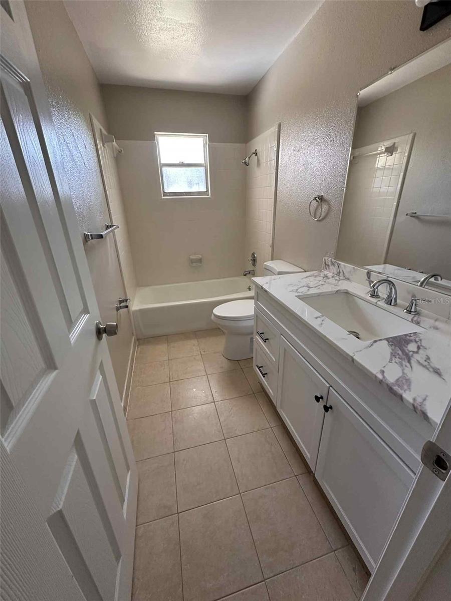 COUNTRY VILLAGE - Residential