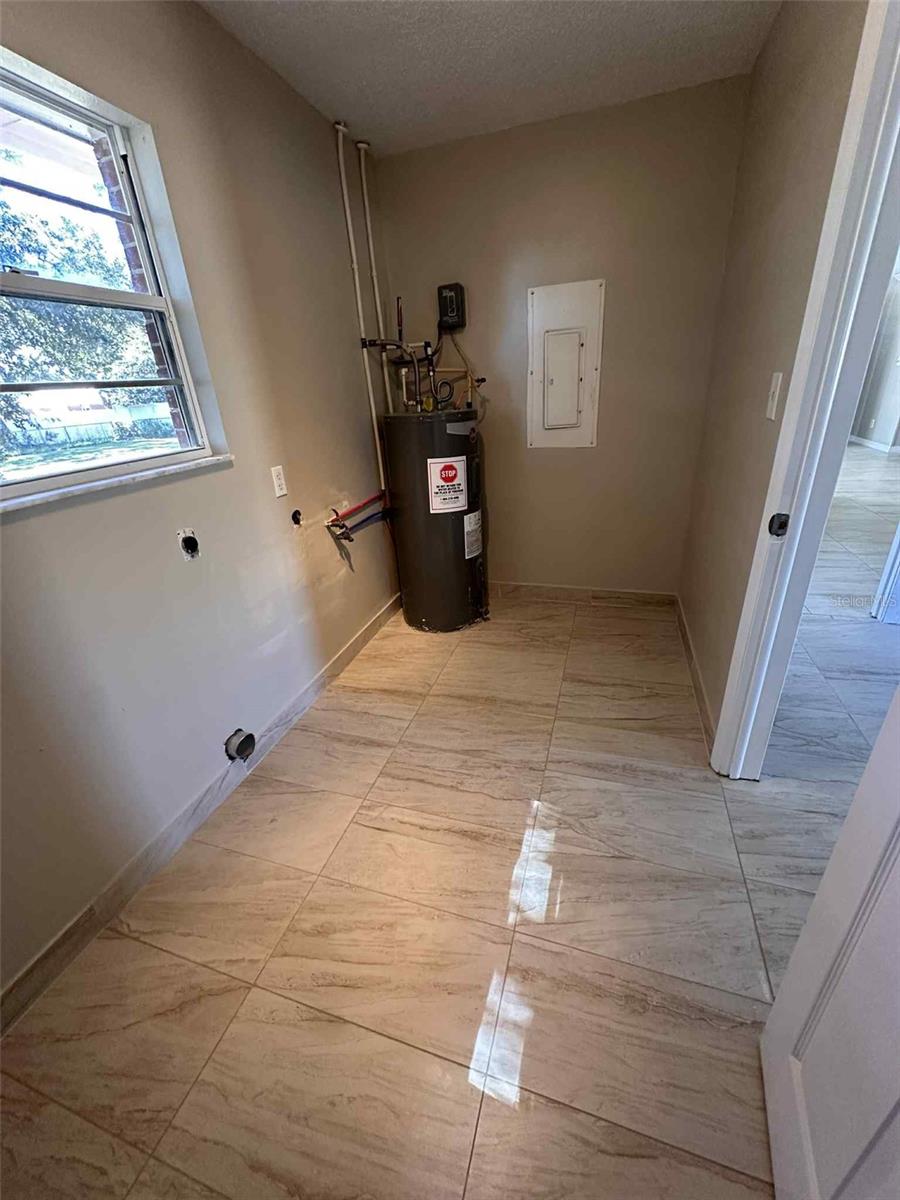 COUNTRY VILLAGE - Residential