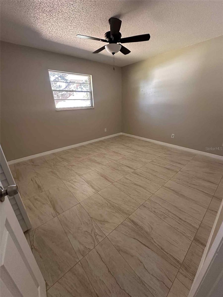 COUNTRY VILLAGE - Residential