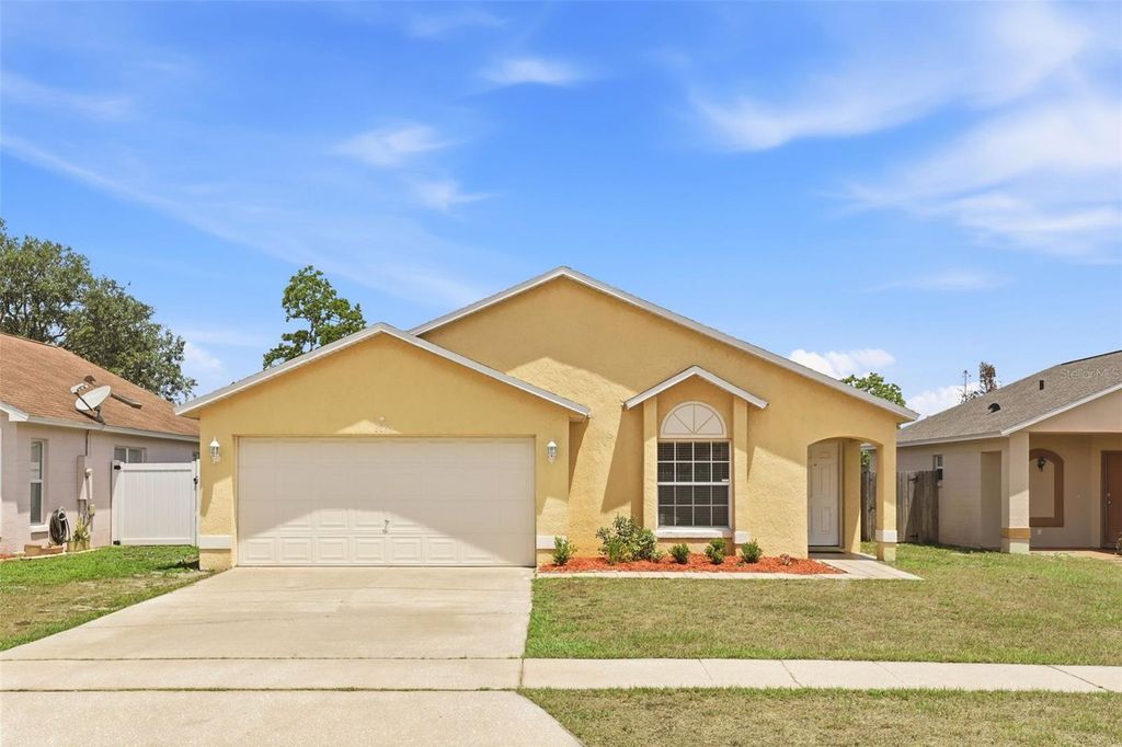 Photo of 8865 Lambert Lane, Orlando, FL 32825 (MLS # N6144073)