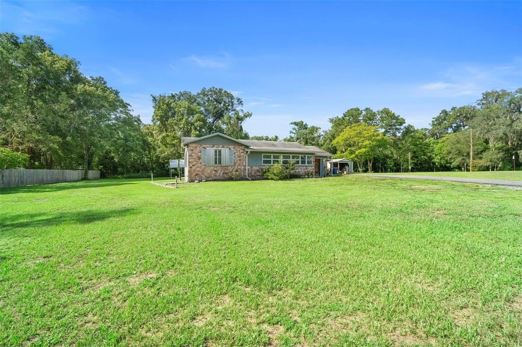 Photo of 753 Glenwood Rd, Deland, FL 32720 (MLS # V4944556)