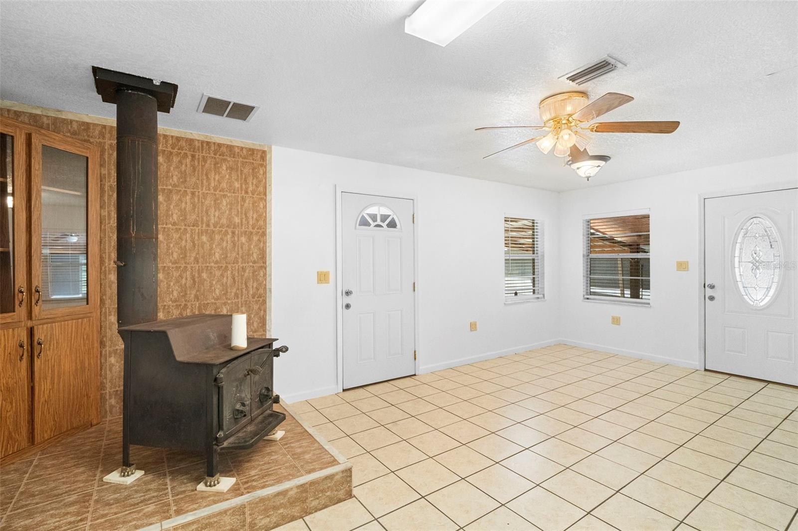 753 GLENWOOD RD