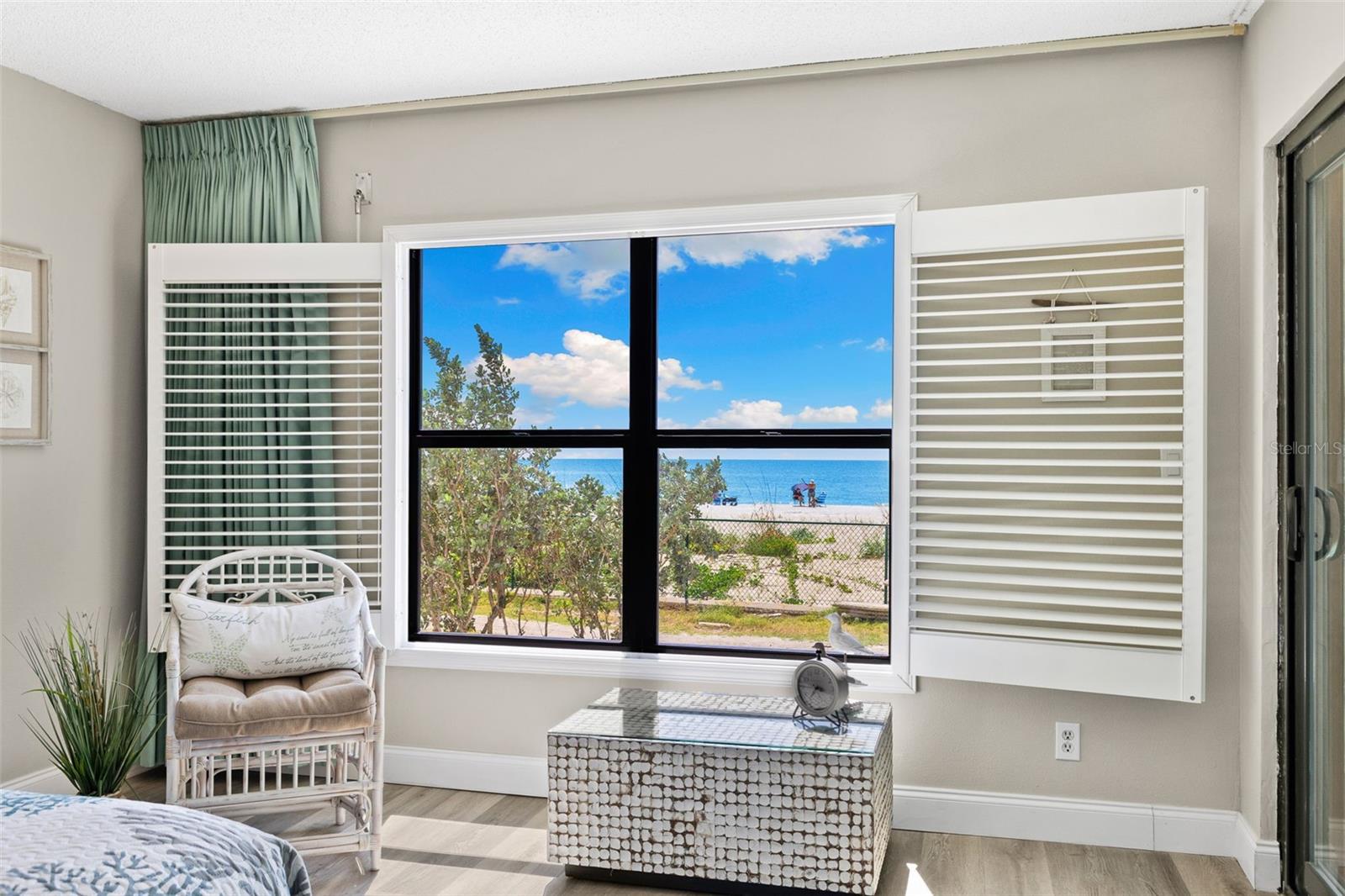 REFLECTIONS ON THE GULF CONDO - Residential