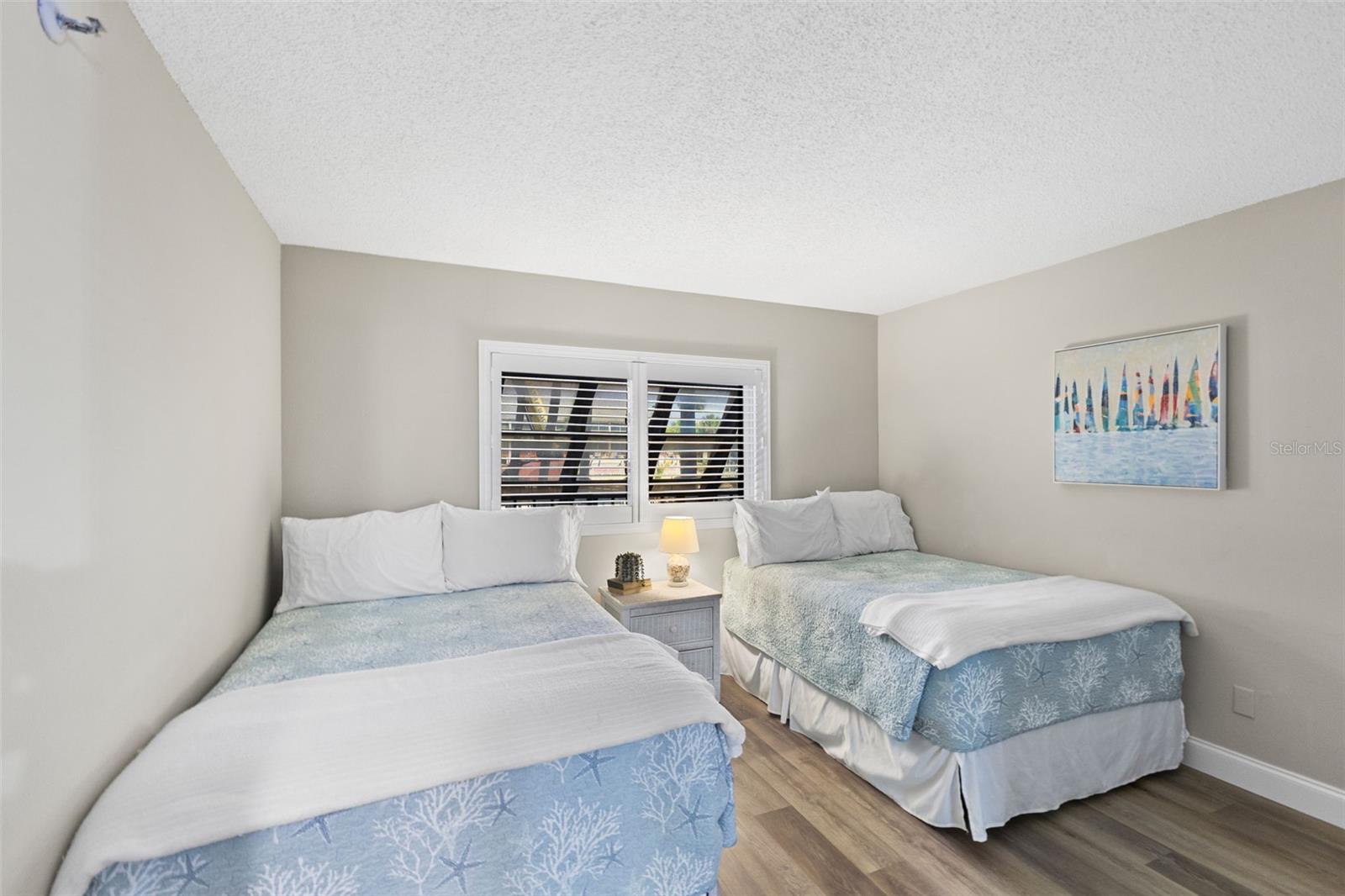 REFLECTIONS ON THE GULF CONDO - Residential