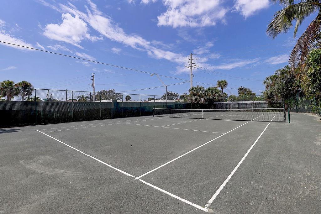 ACREAGE & UNREC - Land