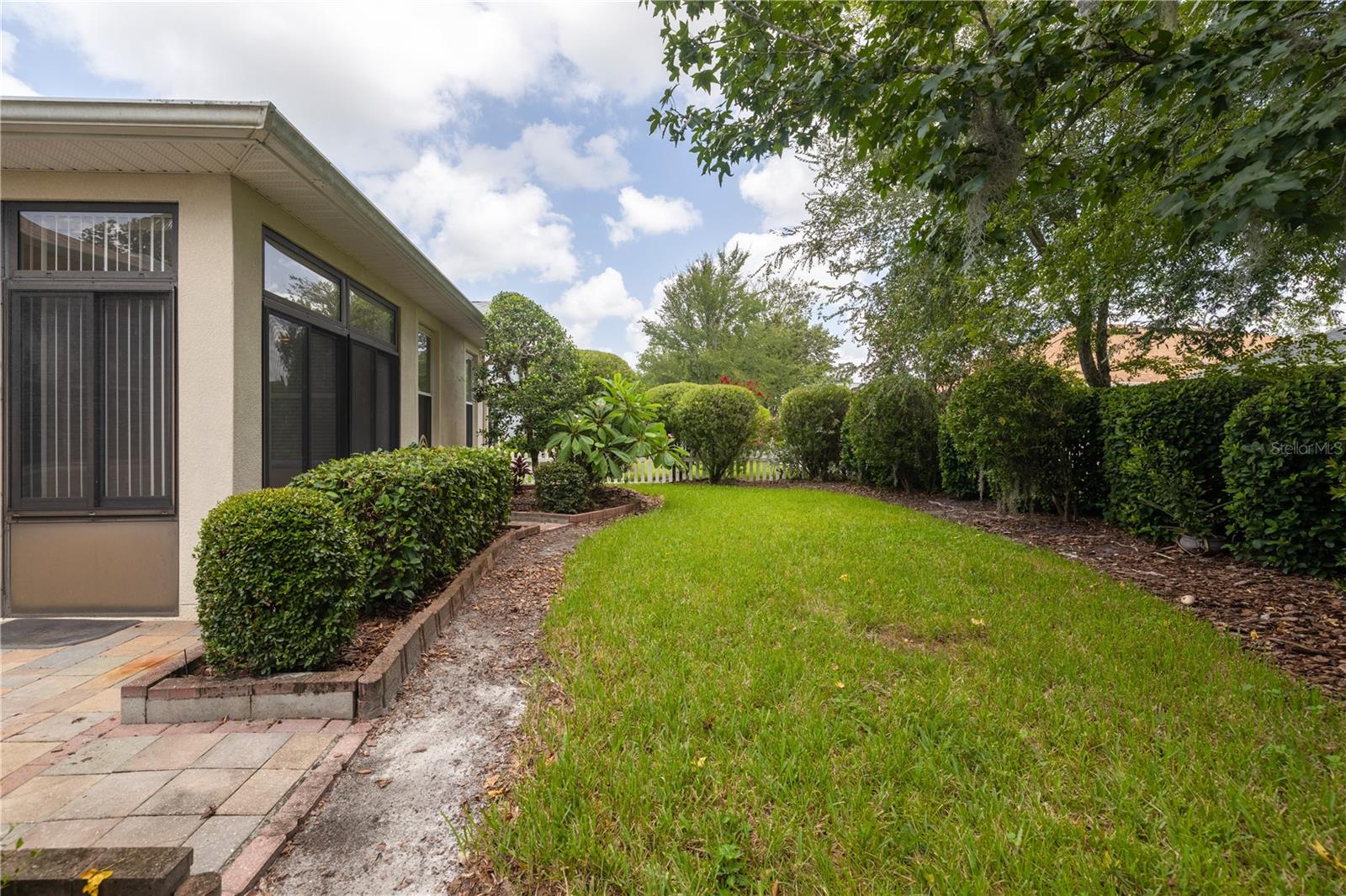 107 WETHERSFIELD COURT