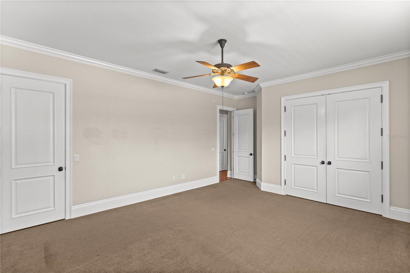 SPRING GROVE - Residential