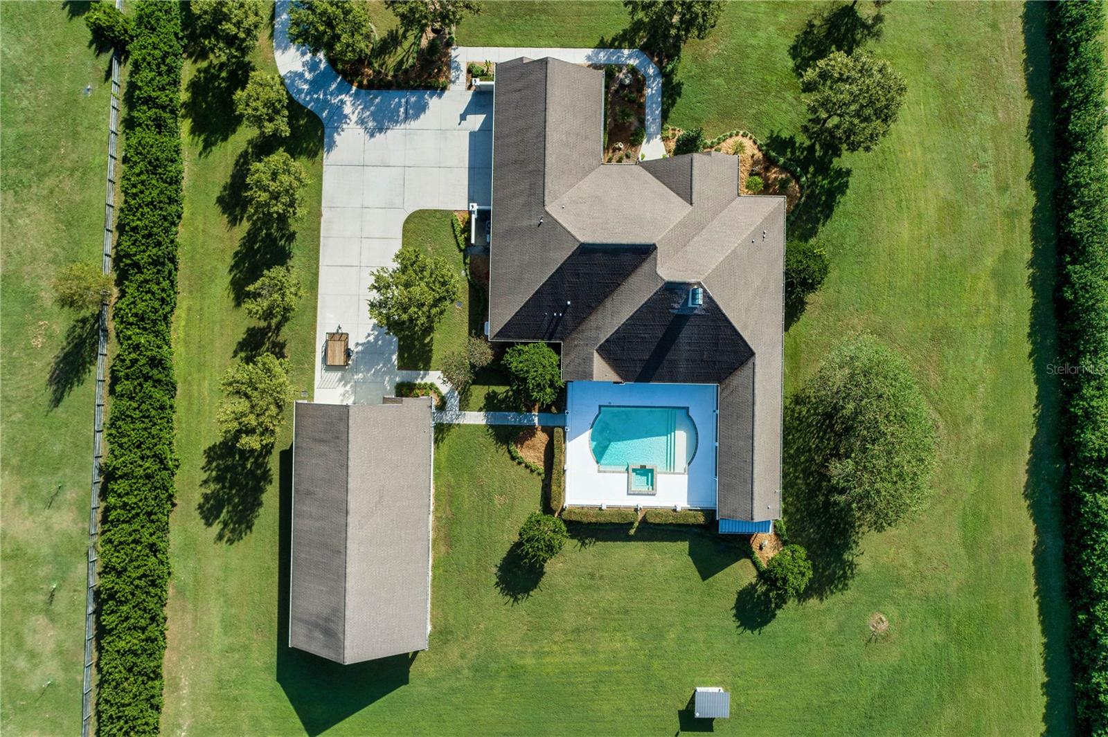 SPRING GROVE - Residential