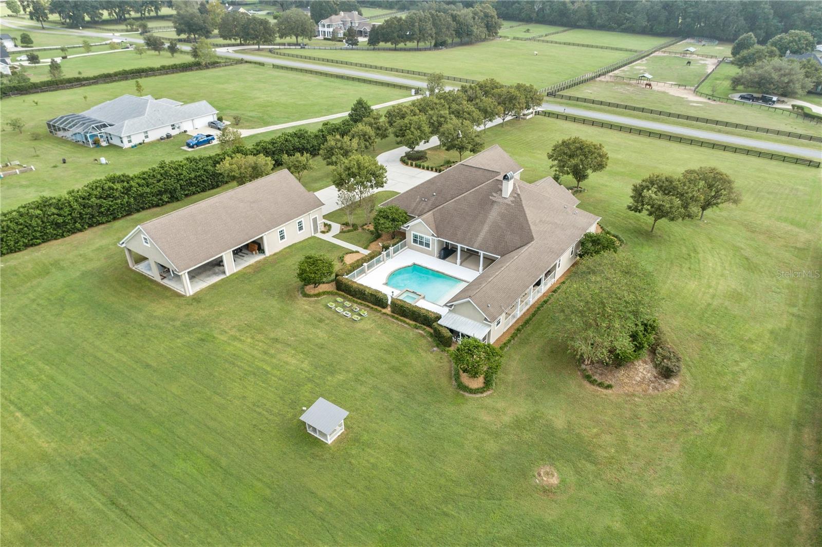 SPRING GROVE - Residential