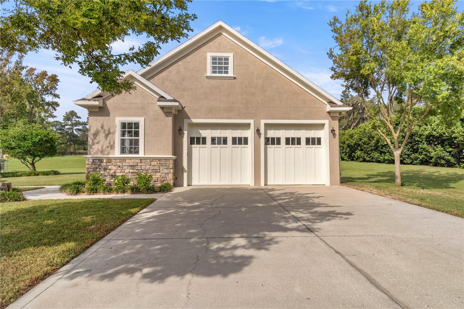 SPRING GROVE - Residential