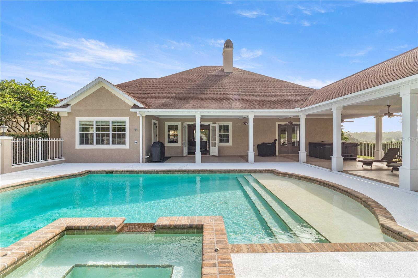 SPRING GROVE - Residential