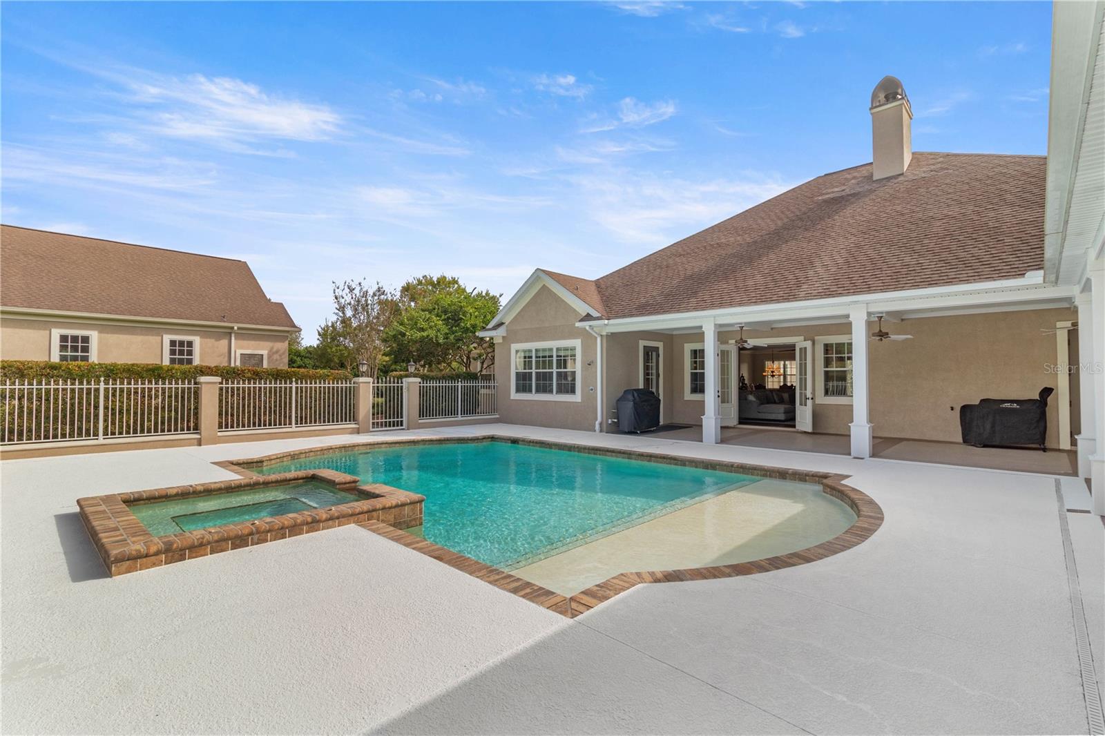 SPRING GROVE - Residential