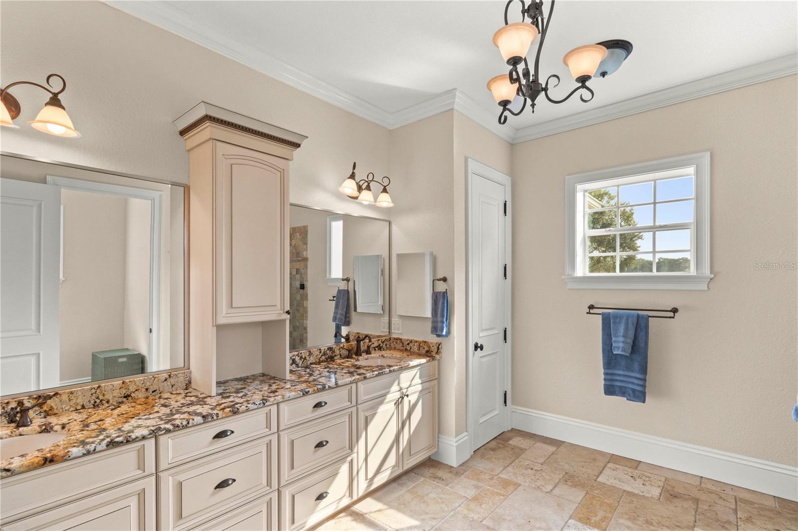 SPRING GROVE - Residential