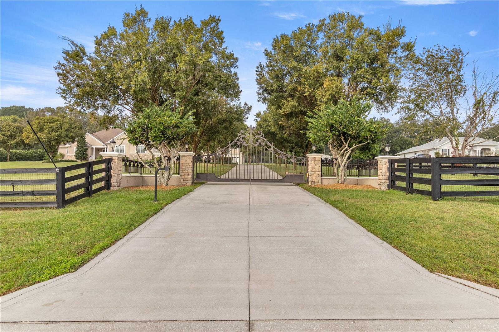 SPRING GROVE - Residential