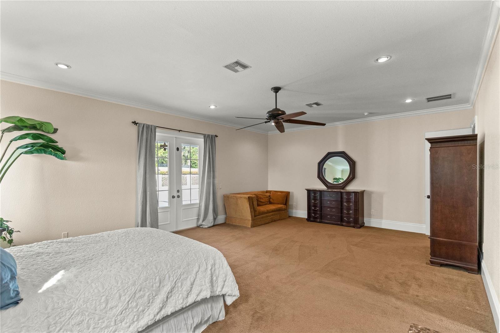 SPRING GROVE - Residential