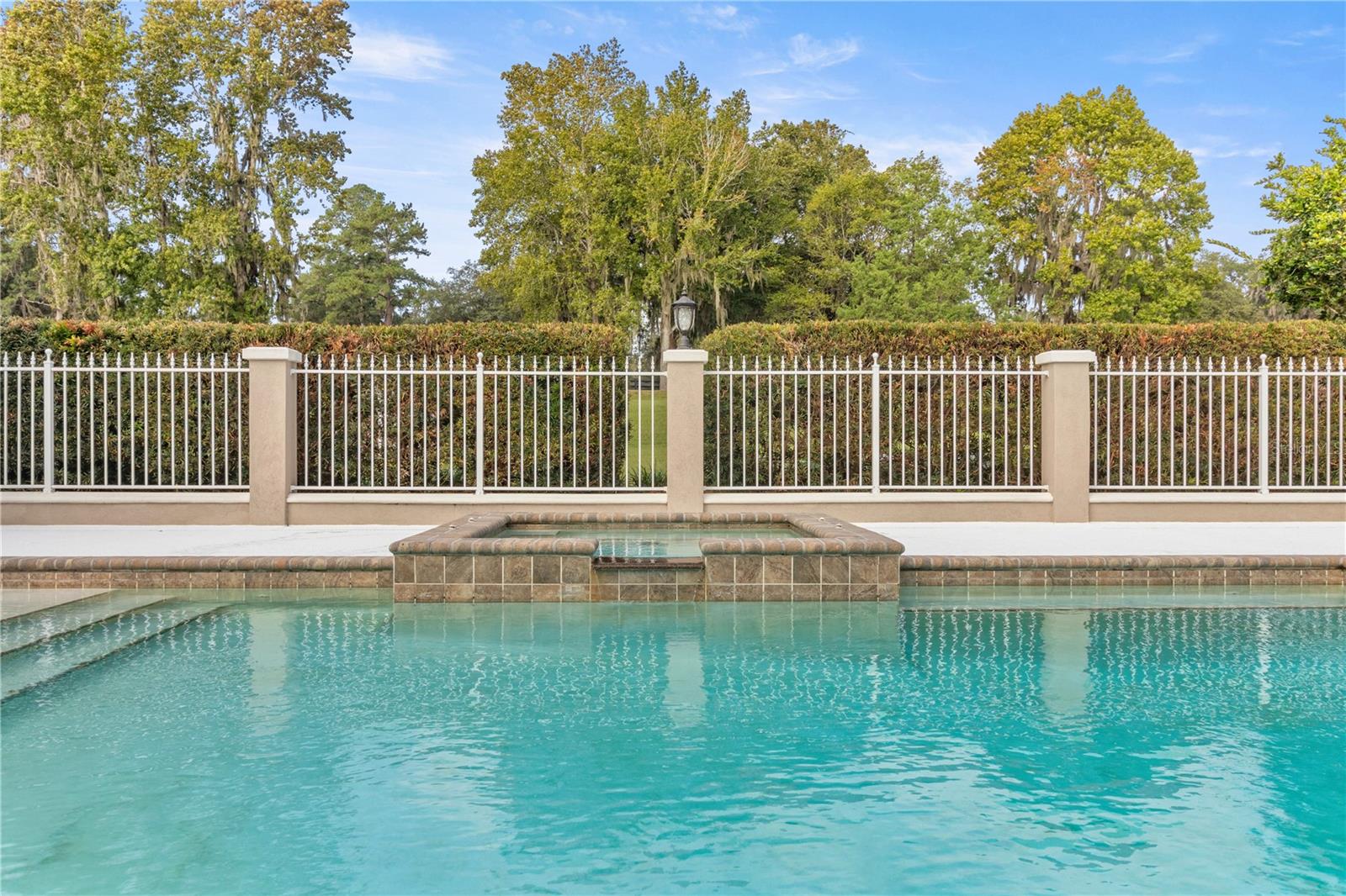 SPRING GROVE - Residential