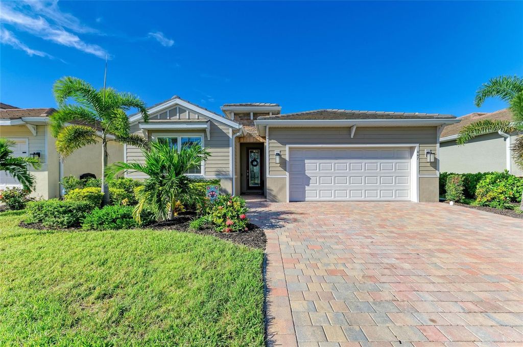 Photo of 447 Ibiza Loop, Venice, FL 34292 (MLS # N6140693)