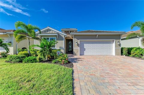 447 IBIZA LOOP VENICE FL 34292