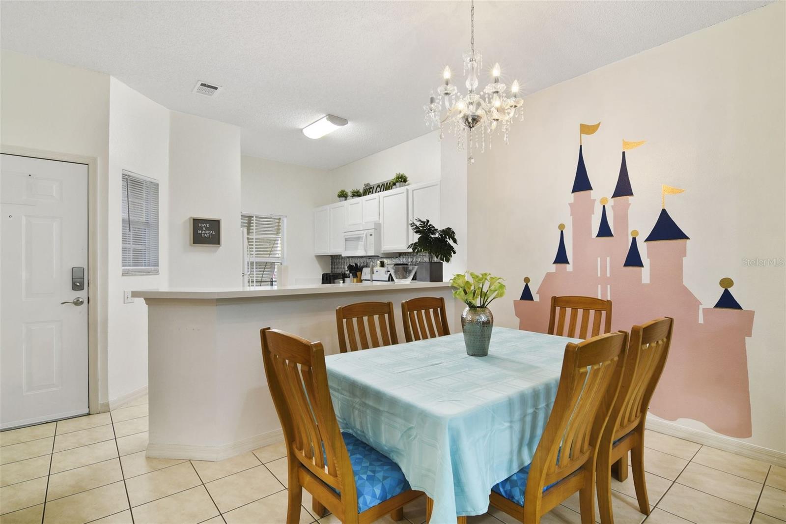 8487 CRYSTAL COVE LOOP