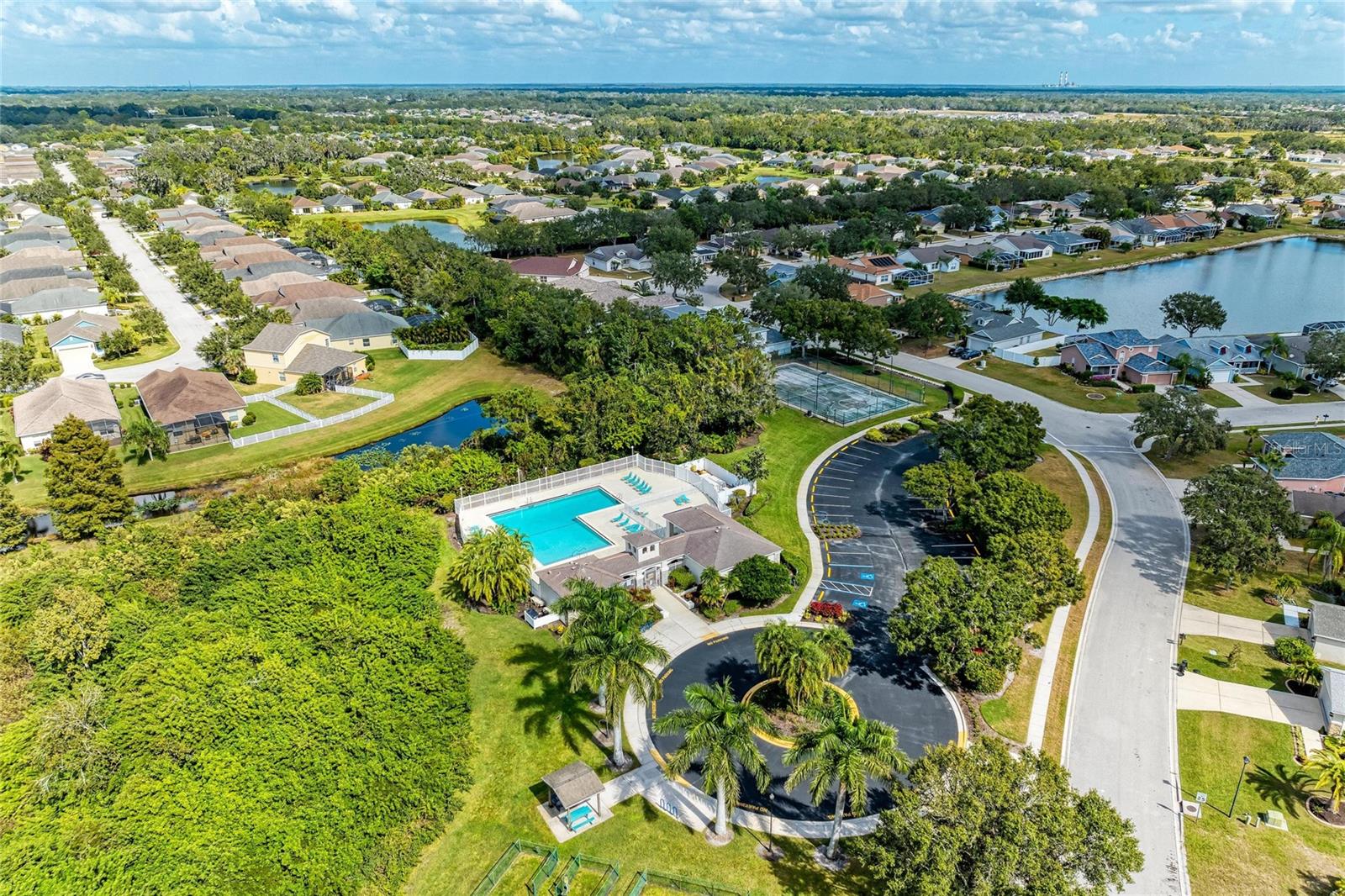 KINGSFIELD LAKES PH 2 - Residential