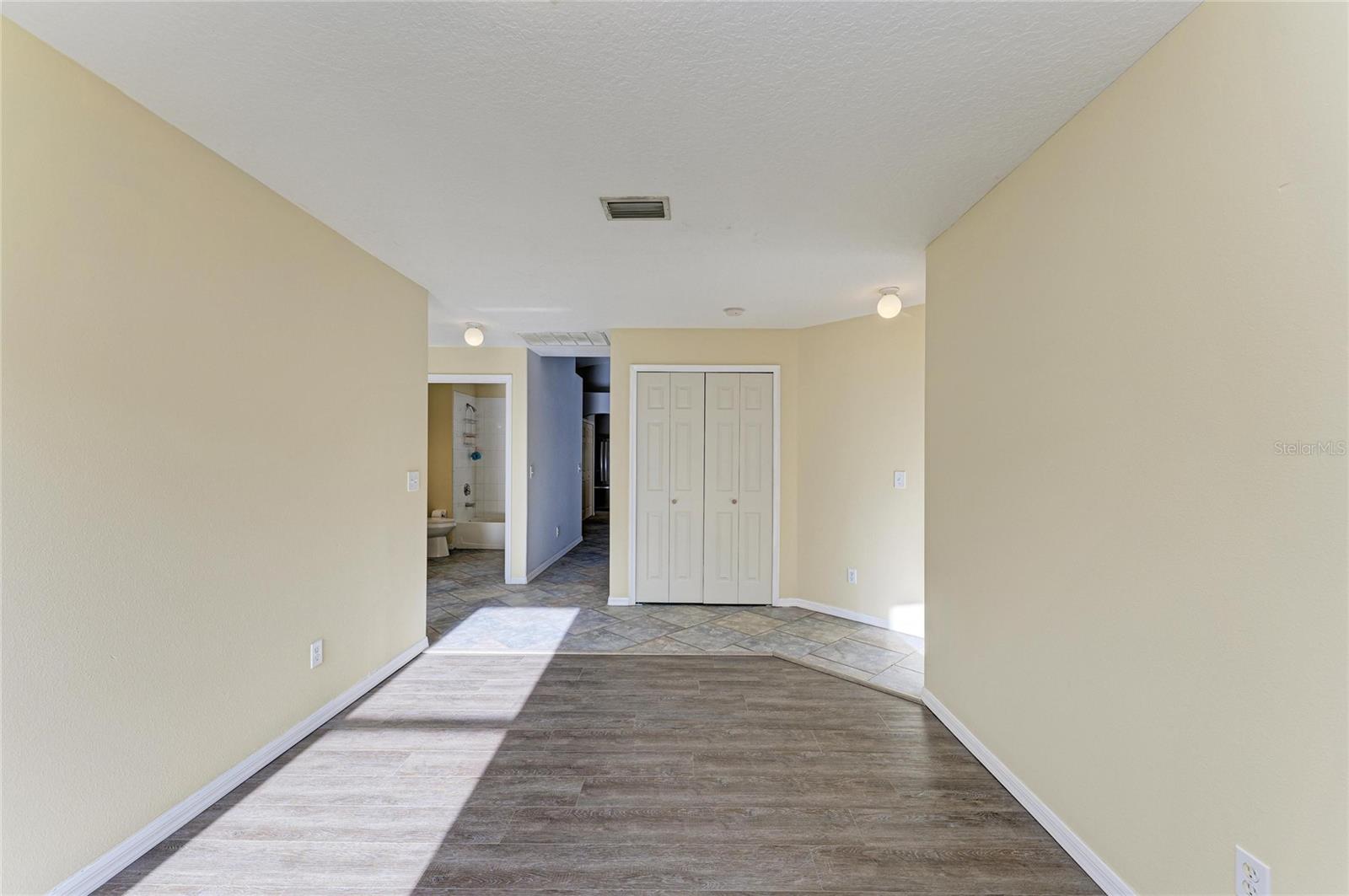 KINGSFIELD LAKES PH 2 - Residential