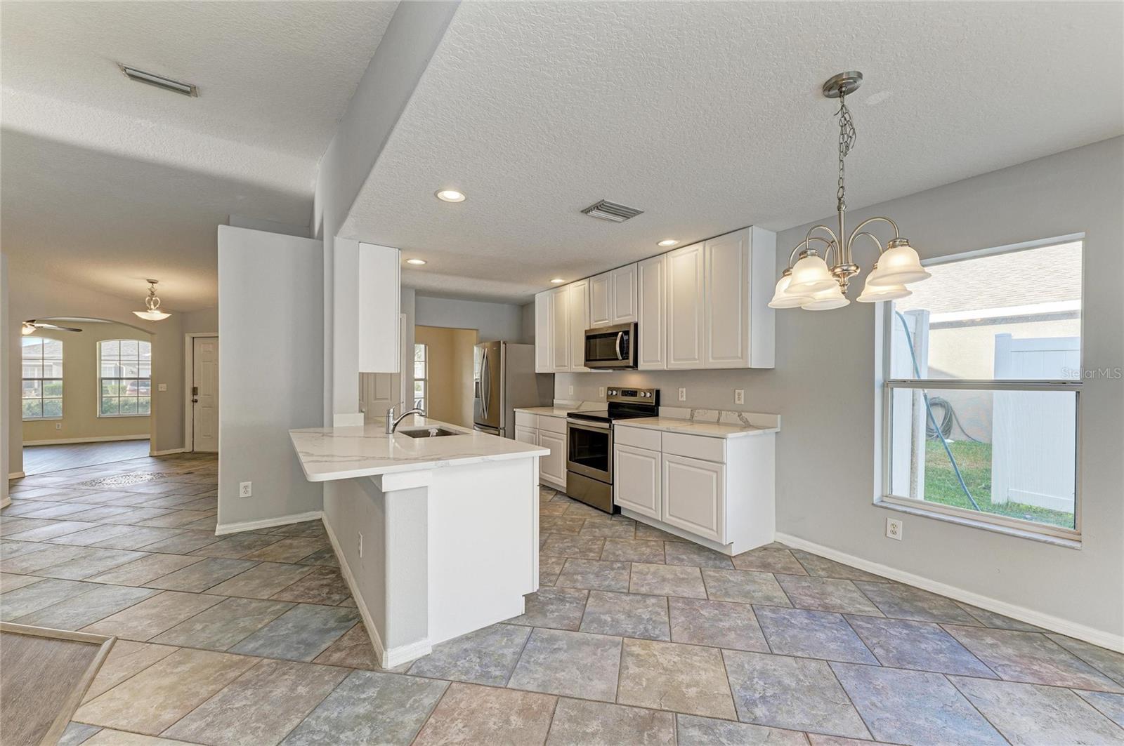 KINGSFIELD LAKES PH 2 - Residential