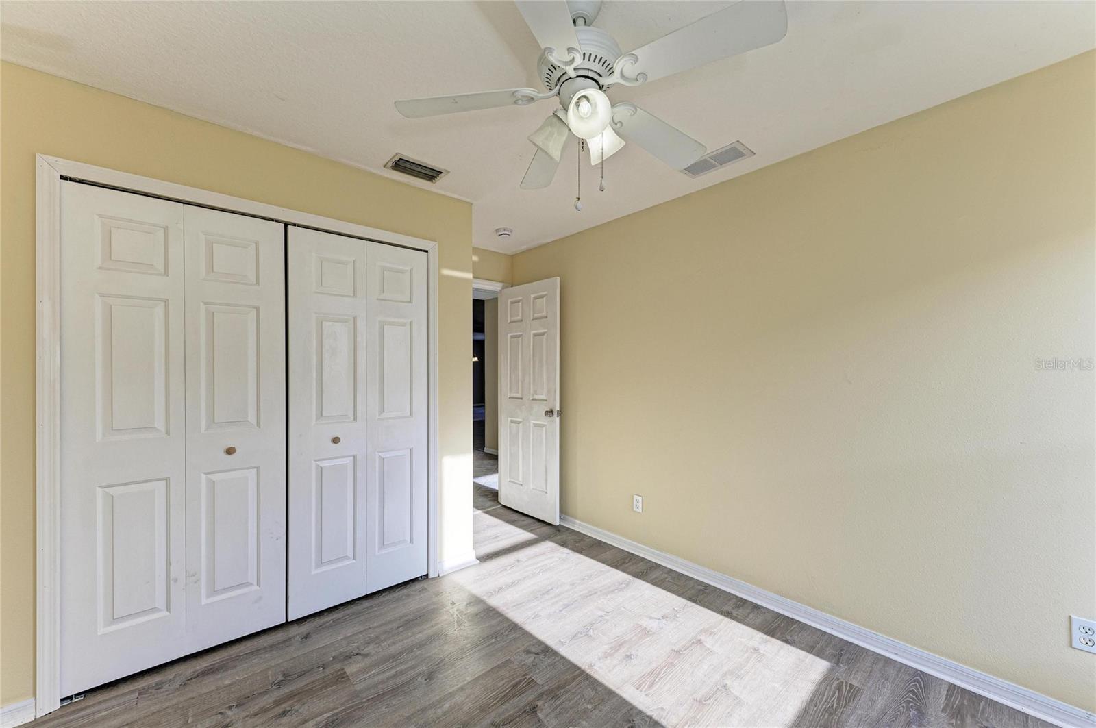 KINGSFIELD LAKES PH 2 - Residential