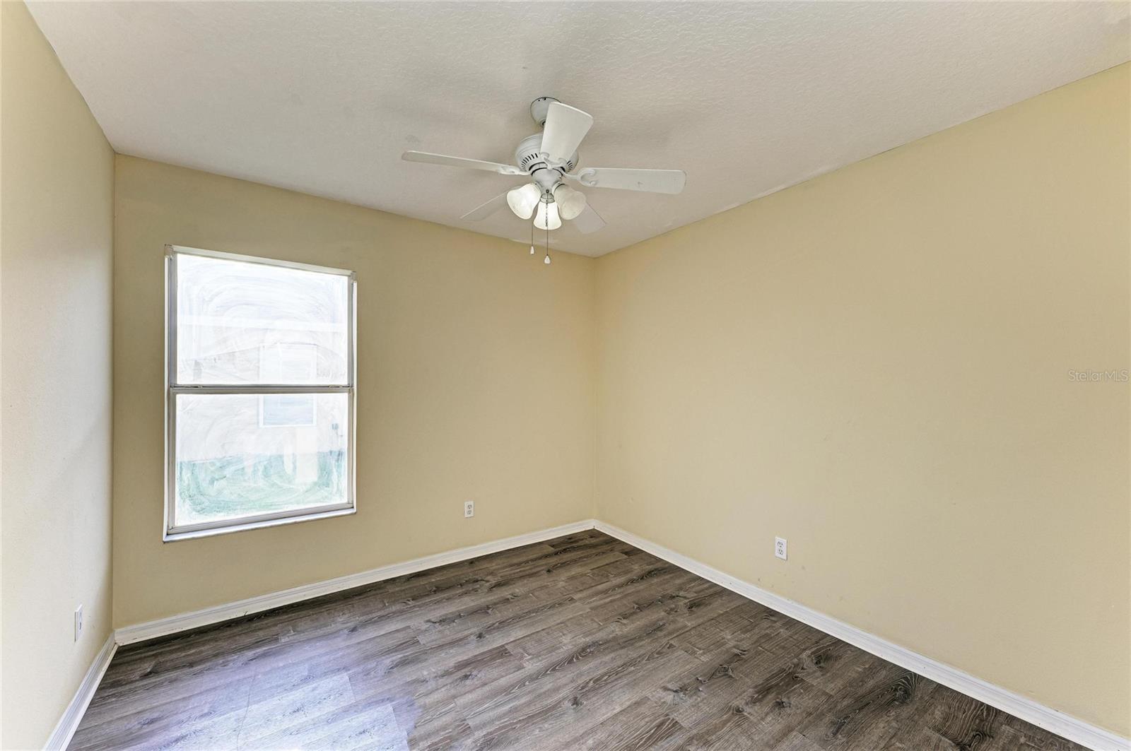 KINGSFIELD LAKES PH 2 - Residential