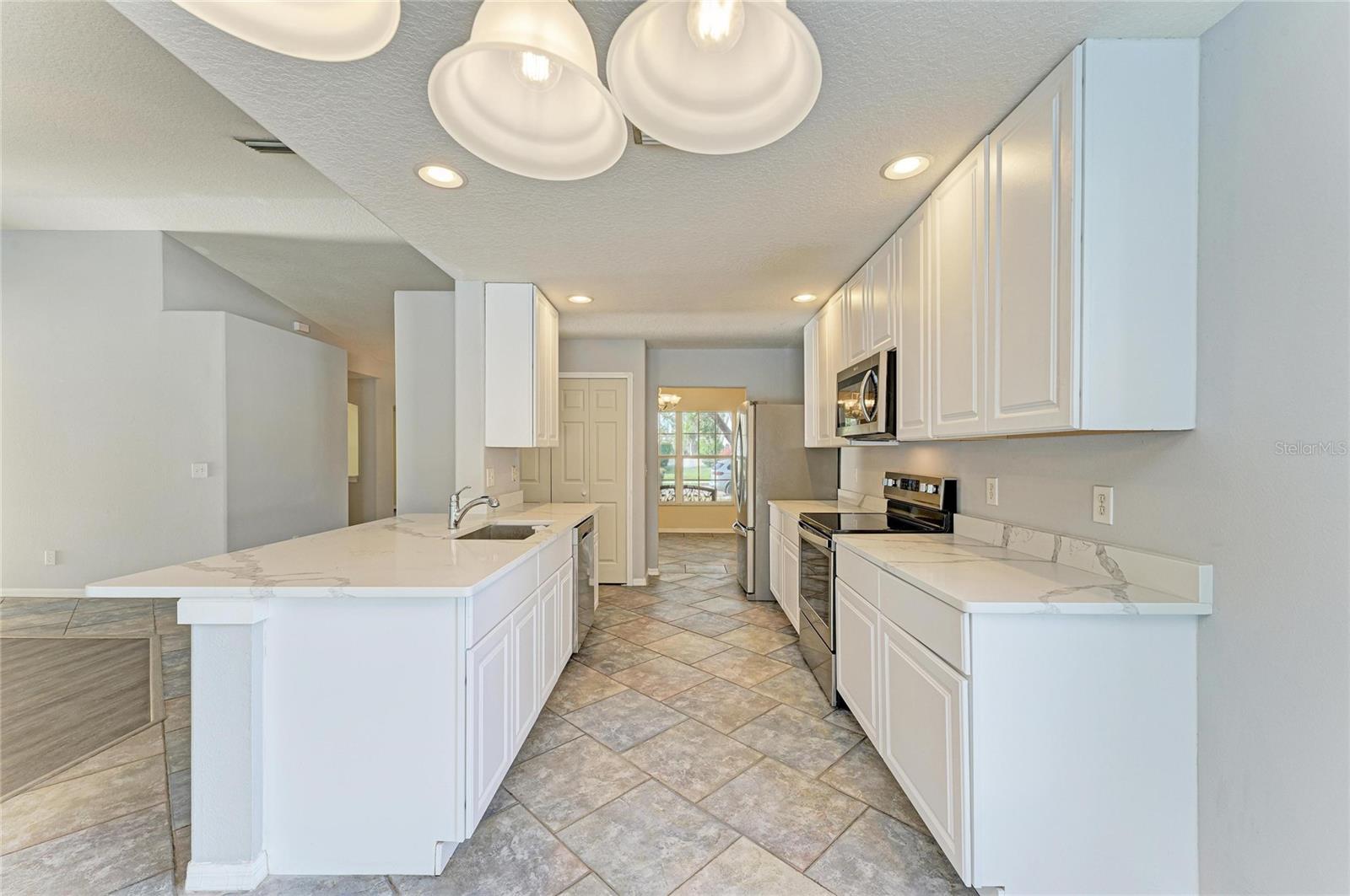 KINGSFIELD LAKES PH 2 - Residential