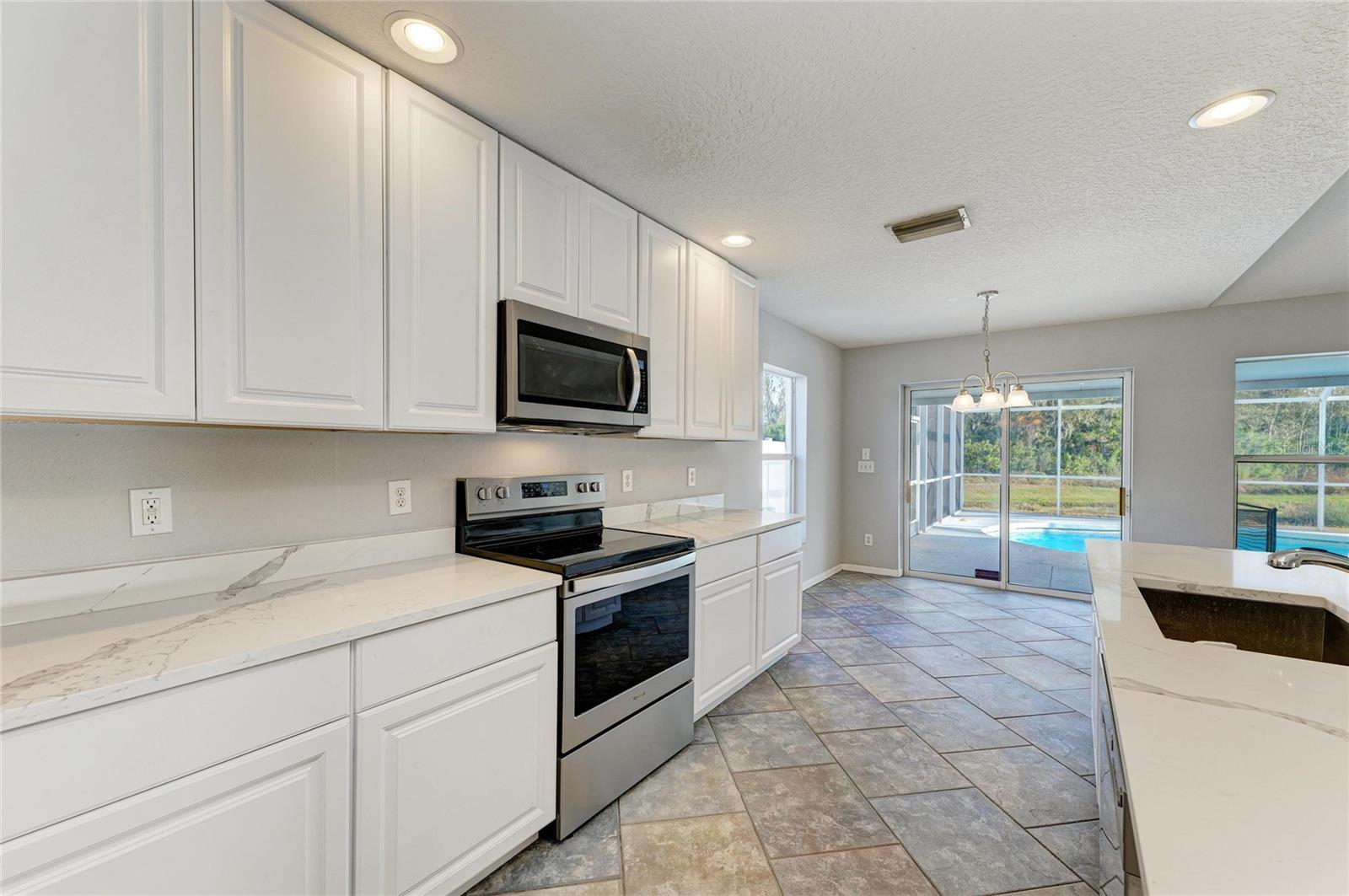 KINGSFIELD LAKES PH 2 - Residential