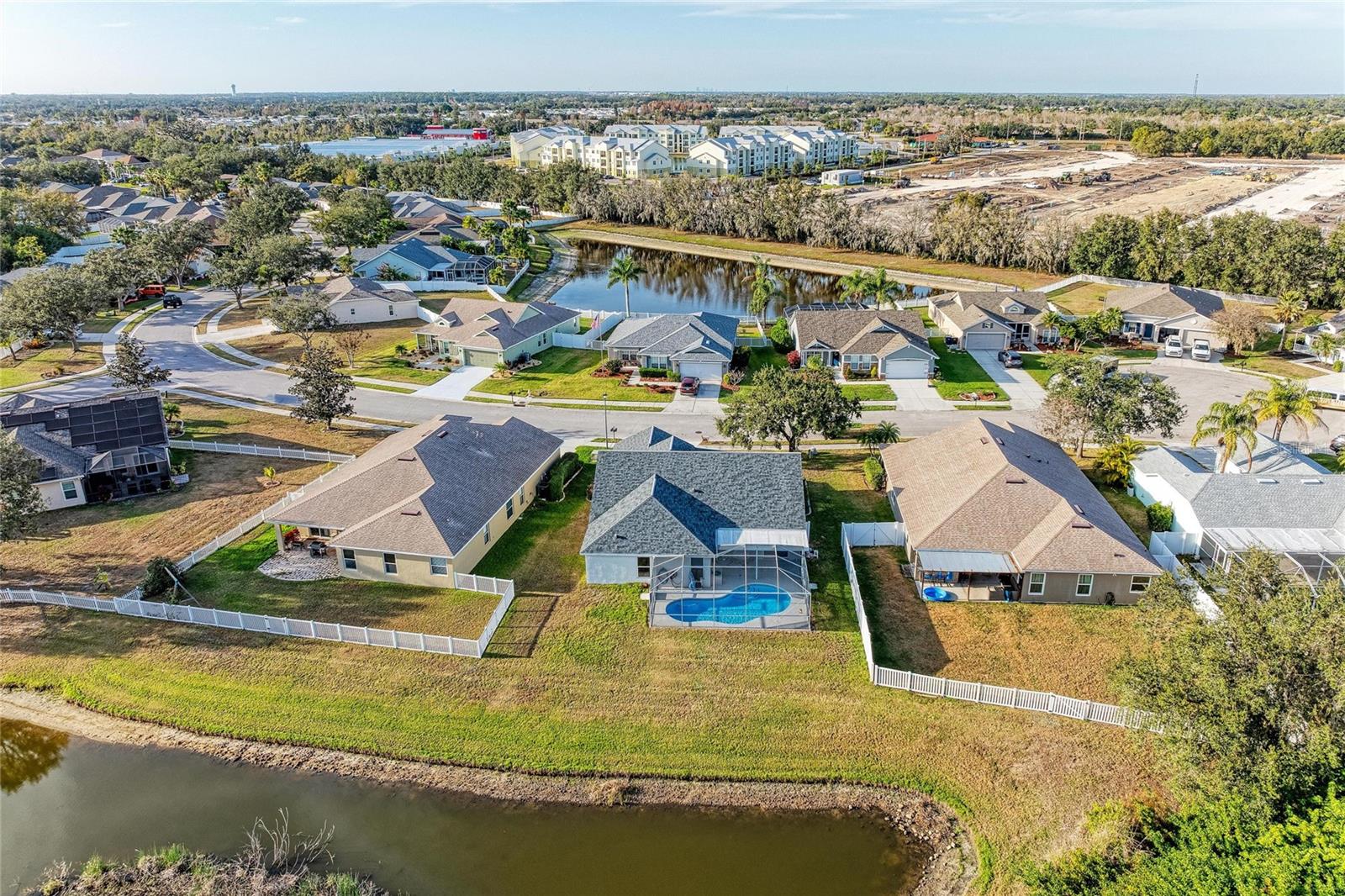 KINGSFIELD LAKES PH 2 - Residential