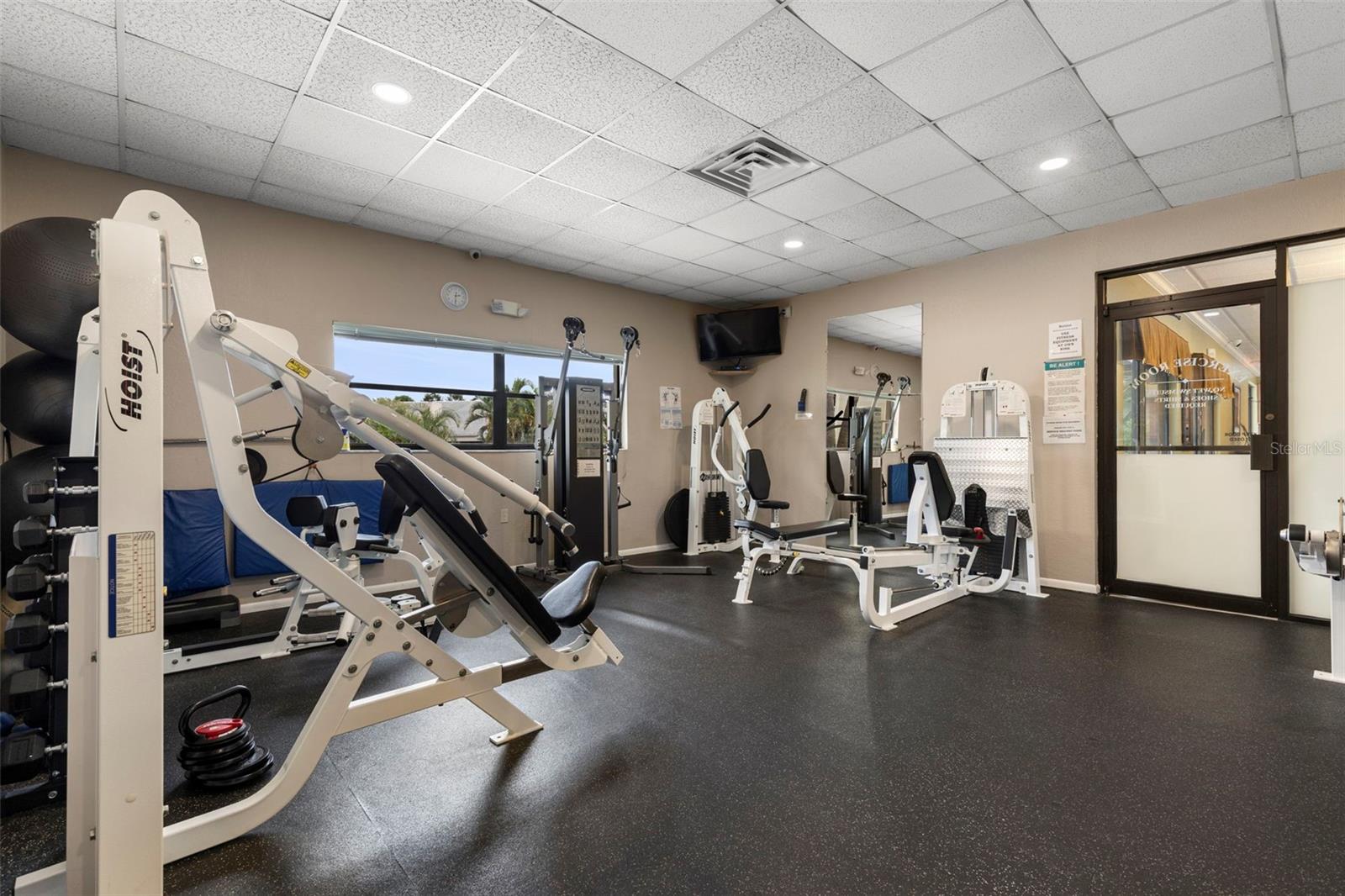 PASADENA COVE CONDO - Residential