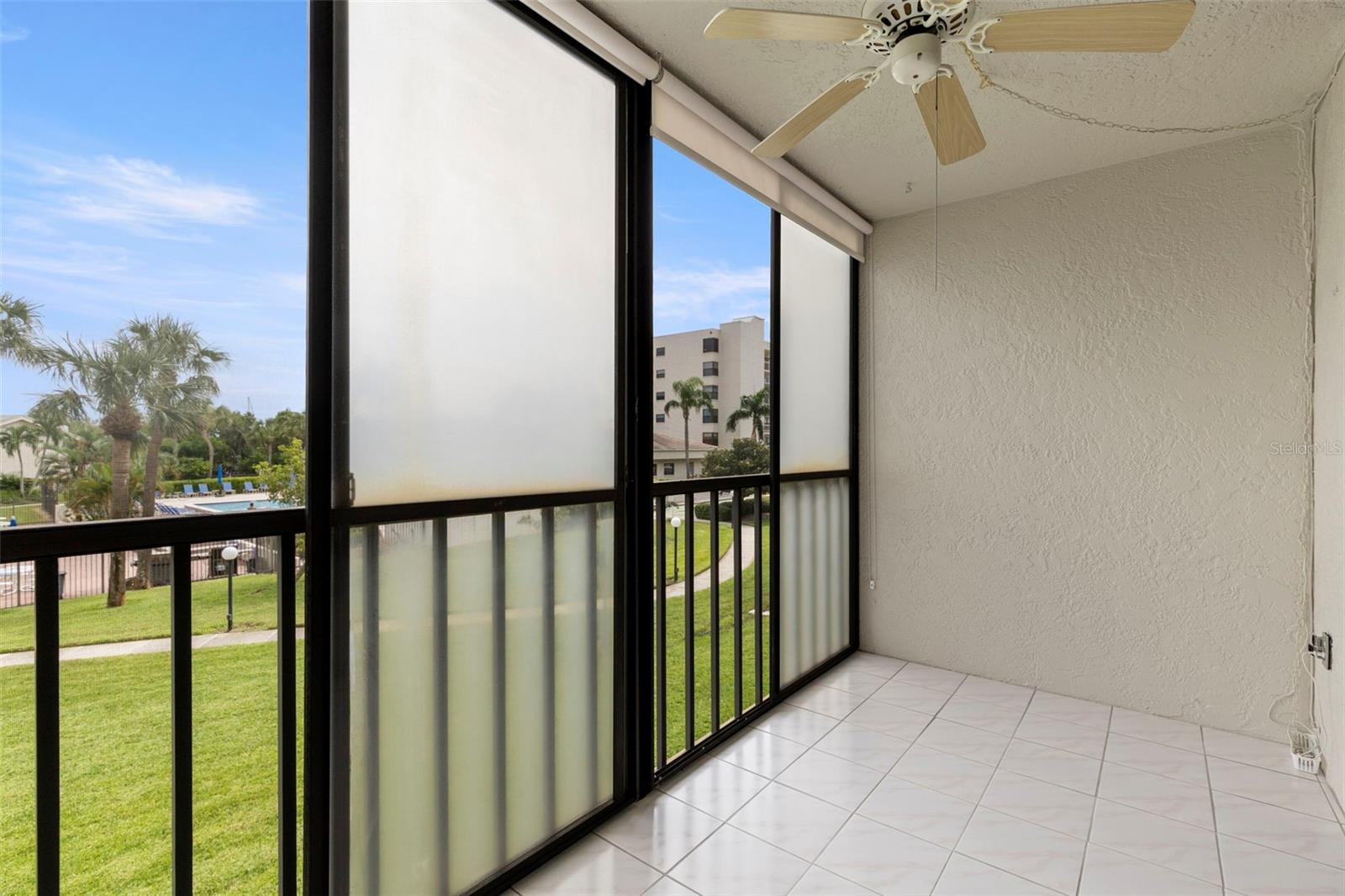 PASADENA COVE CONDO - Residential