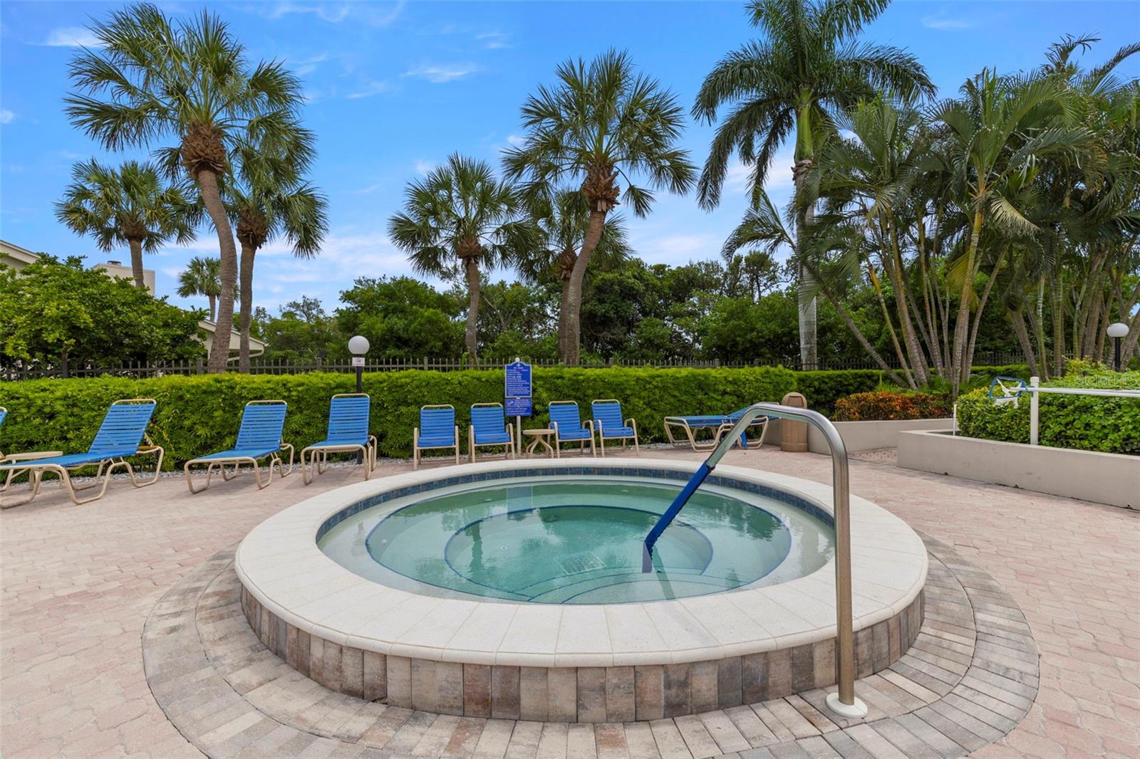 PASADENA COVE CONDO - Residential