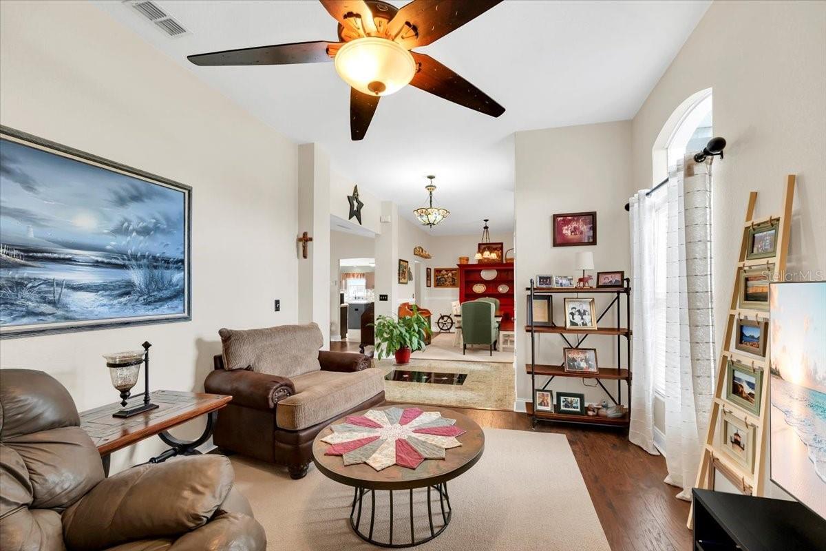 HAMPTON CHASE PH 02 - Residential