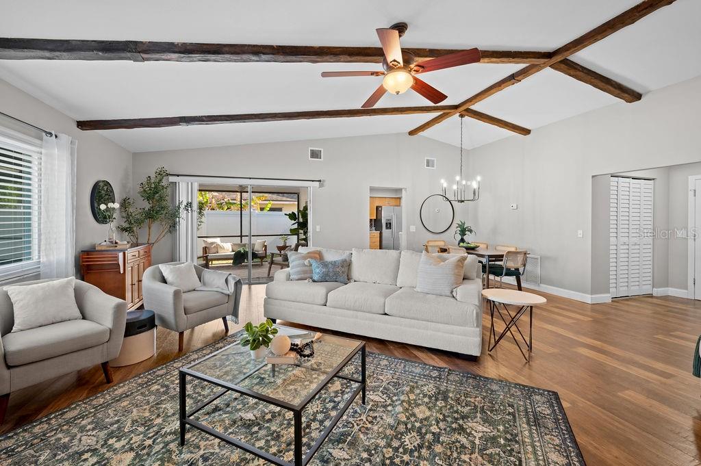 LAKE SARASOTA - Residential