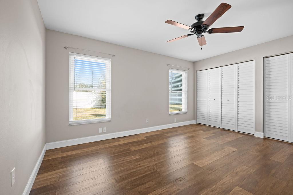 LAKE SARASOTA - Residential