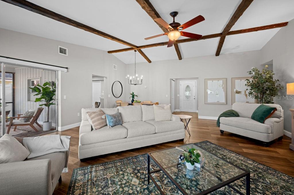 LAKE SARASOTA - Residential