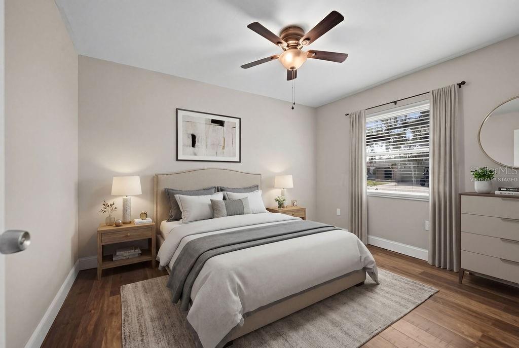 LAKE SARASOTA - Residential